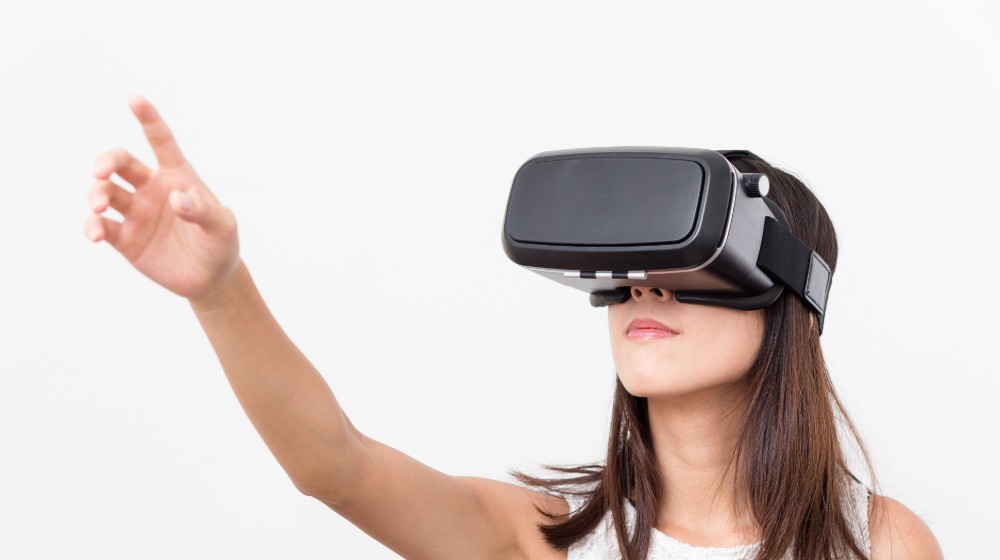 VR療法とは何か｜強迫性障害の治療でどう使われるのか